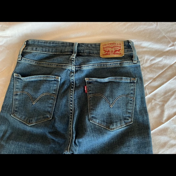 Levi’s High Rise Skinny Jeans 25”W 30”W - Picture 5 of 5